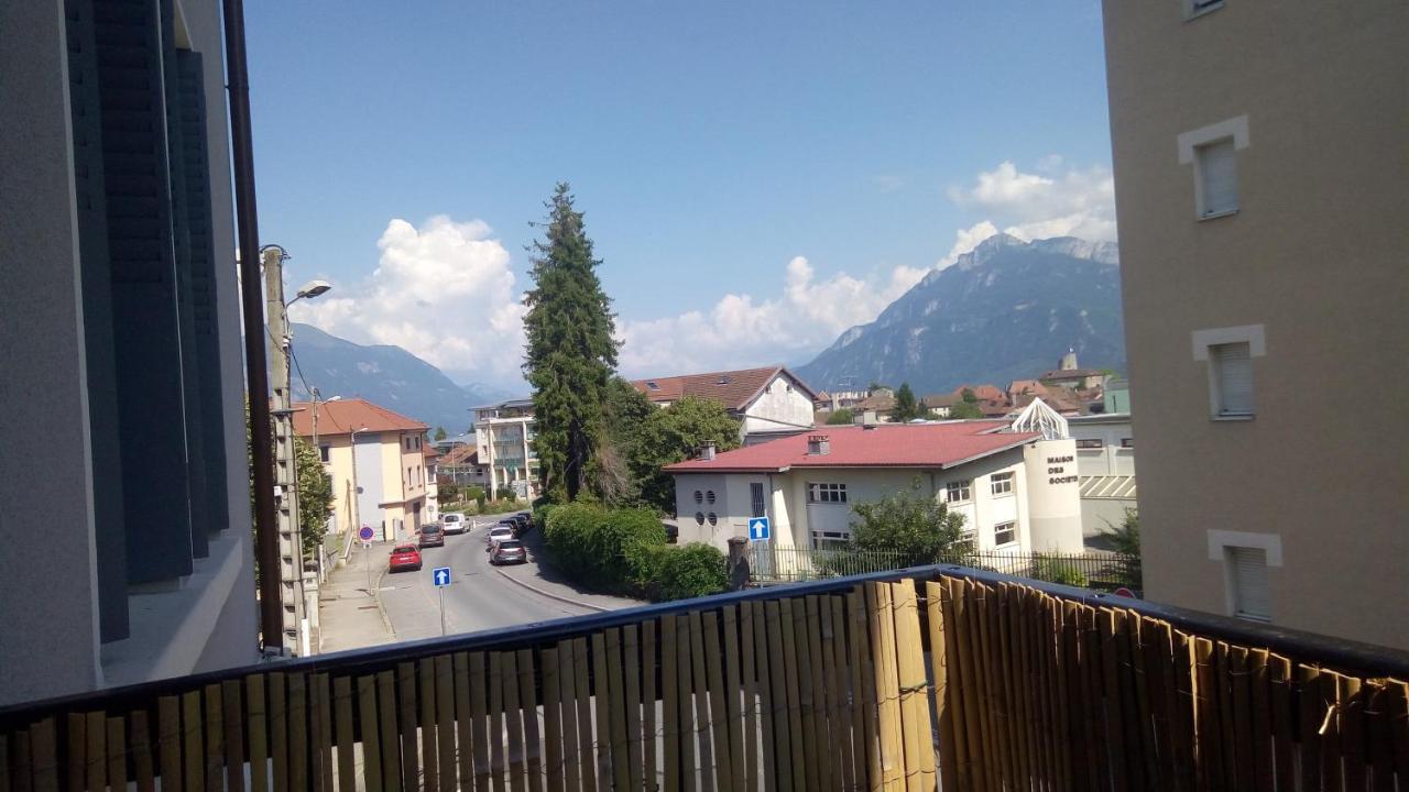 Logement Tout Confort Au Coeur De La Haute-Savoie - Le Barycentre La Roche-sur-Foron Exterior foto